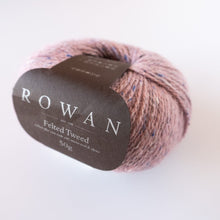 画像をギャラリービューアに読み込む, 【キット】Slip Slip Scarf〜Rowan Versionおまけパターン付き