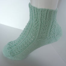 画像をギャラリービューアに読み込む, 【編み図】Hearty Drop Socks(pdfファイル)