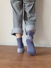 画像をギャラリービューアに読み込む, Frost Fern Socks
